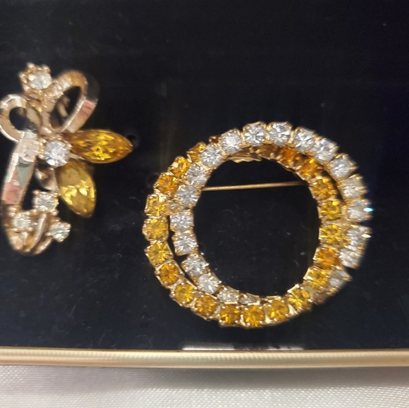 Vintage Jewelry Set ~ Vintage Earrings Rhinestones Yellow ~ Vintage Brooch - Picture 3 of 16